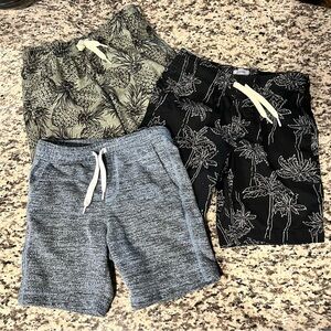 Old Navy Small 6/7 Shorts lot 3 pairs